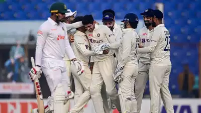 India vs Bangladesh 2nd Test Day 3: India on top as Bangladesh crumble to 71/4 at lunch