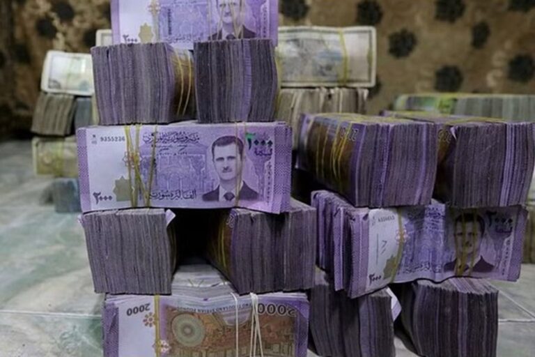 Syria weakens official exchange rate